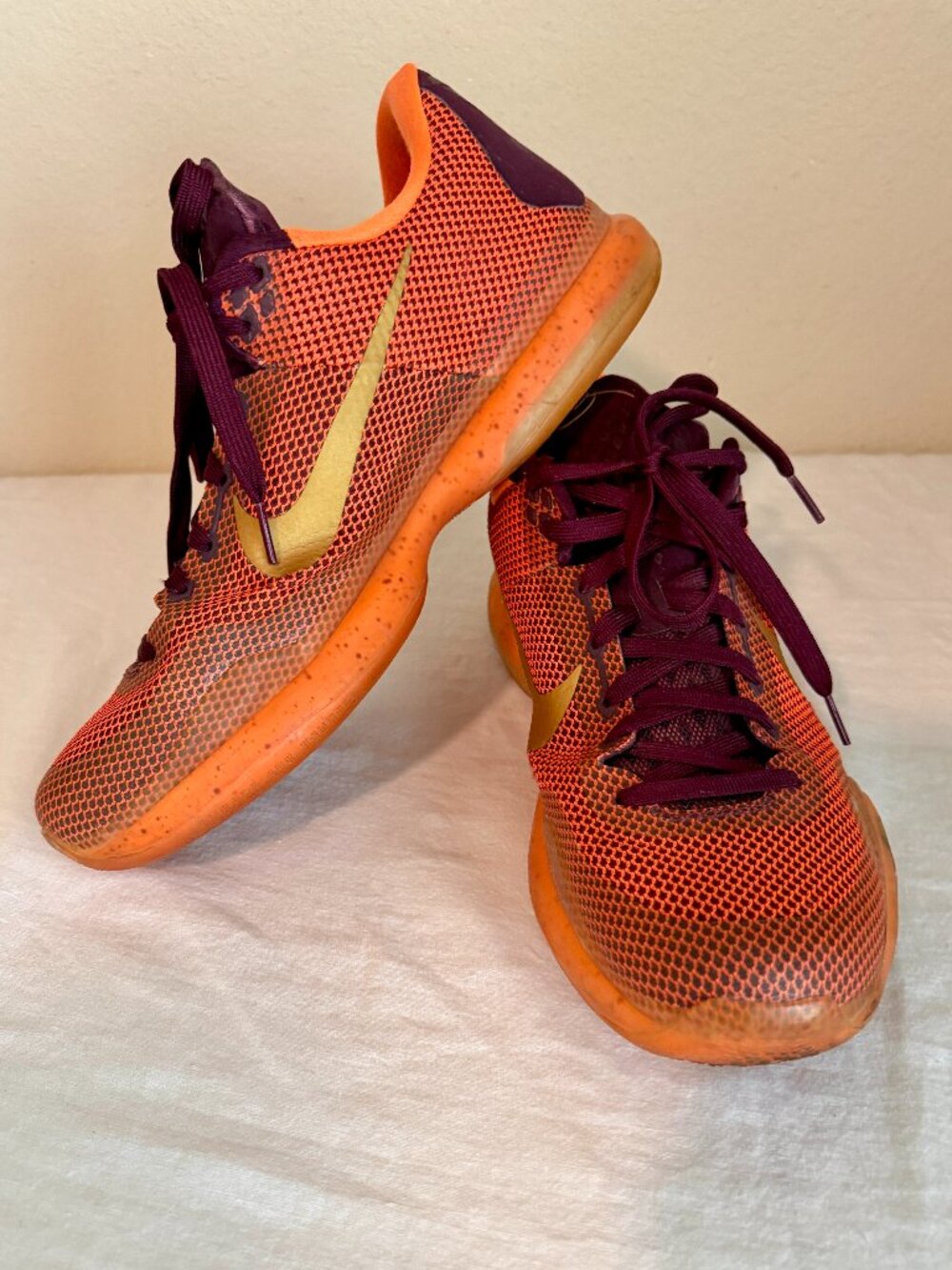 Nike Men's Kobe Bryant 10 Silk Road Basketball Sneakers Size 11.5  (705317 676)
